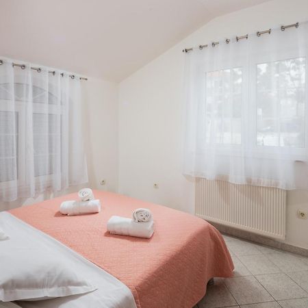 Villa Kristina Traù Esterno foto